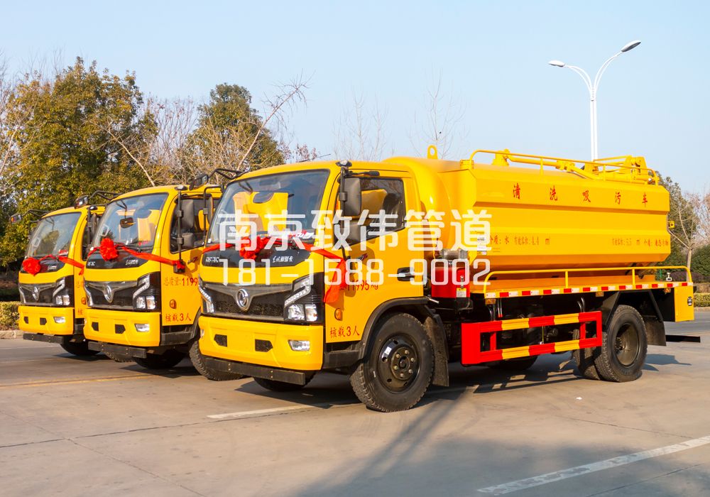 晓庄村多利卡吸污车